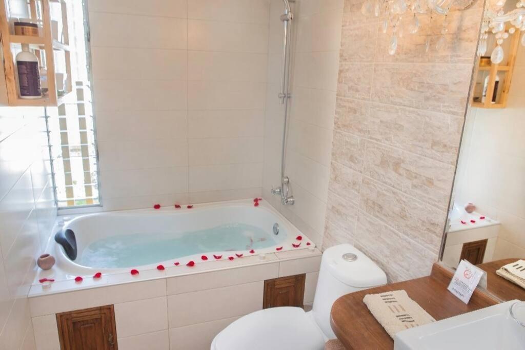 Departamento Jacuzzi Miraflores Lima Exteriér fotografie